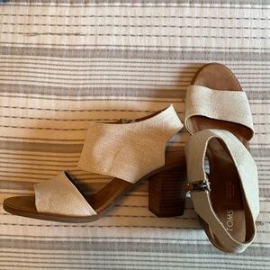 Toms sandals